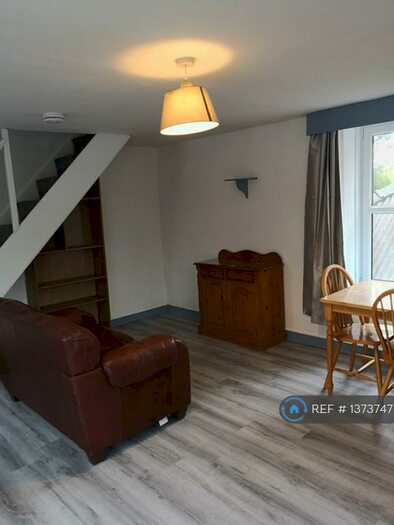 1 Bedroom Semi-Detached House To Rent In Tyfica Road, Pontypridd, CF37