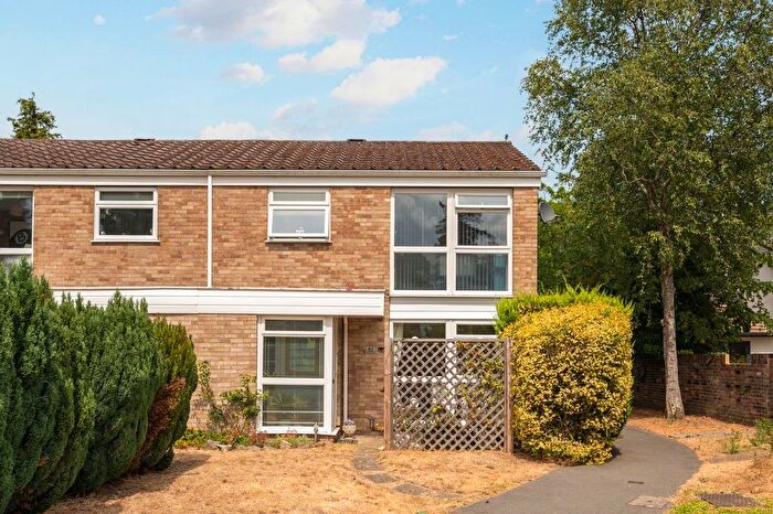 3 Bedroom Terraced House For Sale In Netherby Park, Weybridge, KT13