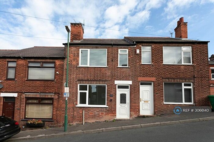 2 Bedroom Terraced House To Rent In Ball St, Nottingham, NG3