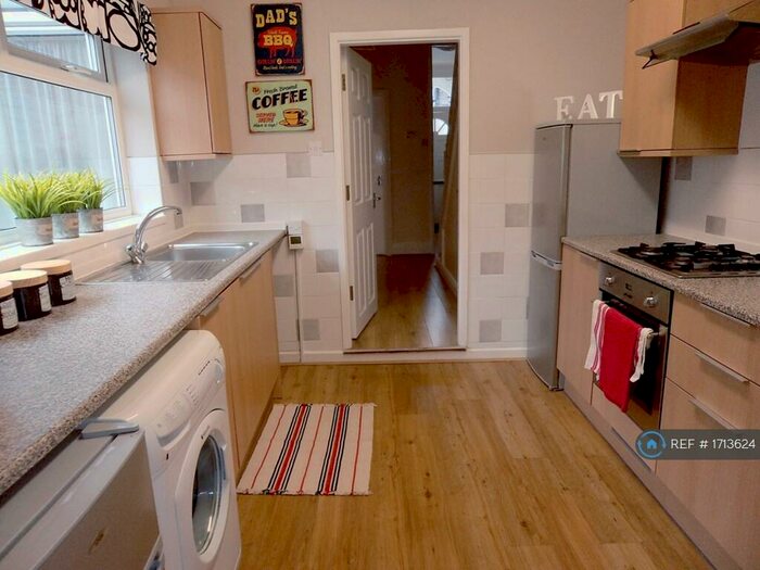 3 Bedroom Terraced House To Rent In Welbeck Street, Hull, HU5