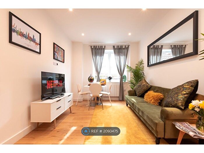 1 Bedroom Flat To Rent In Kings House, Southampton, SO15