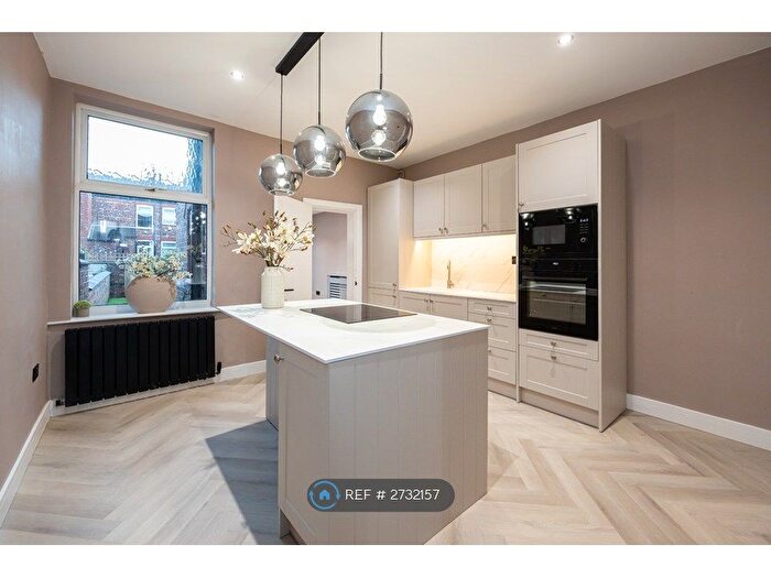 2 Bedroom Terraced House To Rent In Vienna Road, Stockport, SK3