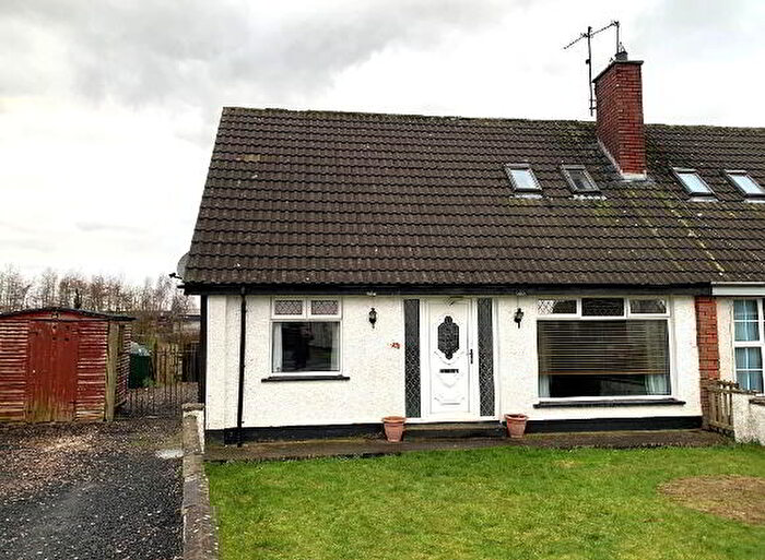 3 Bedroom Semi-detached Chalet Bungalows For Sale In Castle Park, Ballymoney, BT53