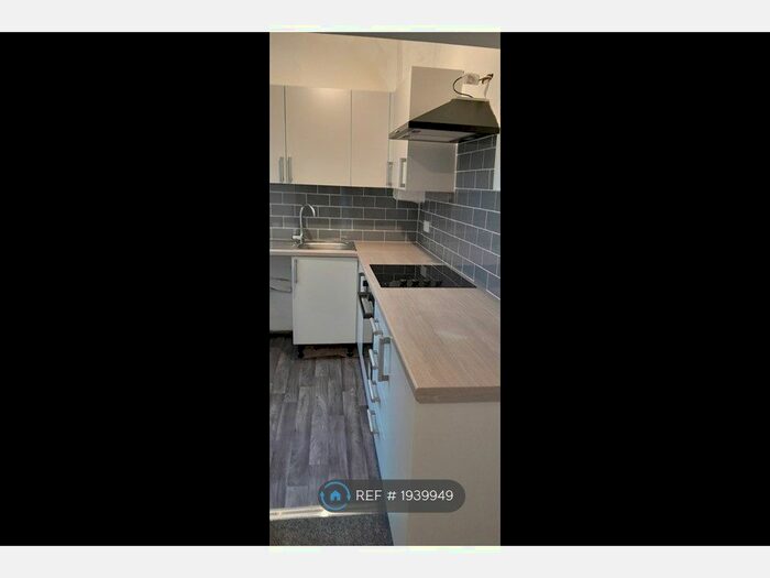 2 Bedroom Terraced House To Rent In Carlton Street, Eccles, Manchester, M30