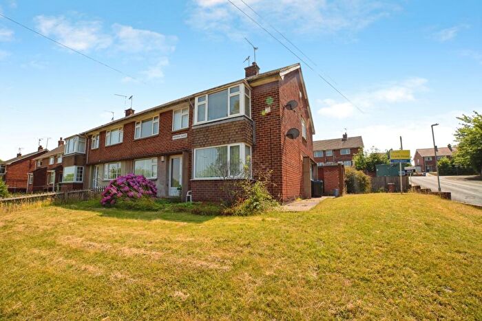 2 Bedroom Flat For Sale In Meden Close, Pleasley, Mansfield, Nottinghamshire, NG19