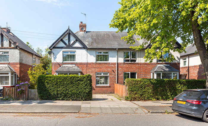 3 Bedroom Semi Detached House For Sale In Hollywood Avenue, Gosforth, Newcastle Upon Tyne, NE3