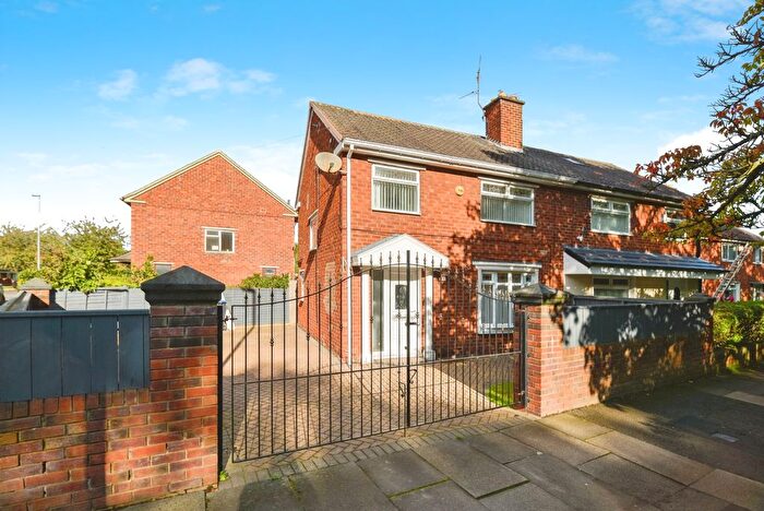 3 Bedroom Semi-detached House For Sale In Ladgate Lane, Middlesbrough, TS3