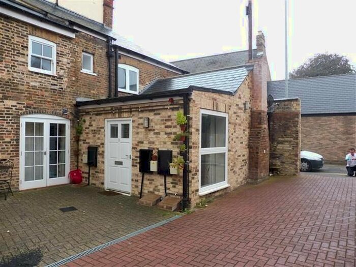 2 Bedroom Property To Rent In Mansion Gardens, Whittlesey, Peterborough, PE7