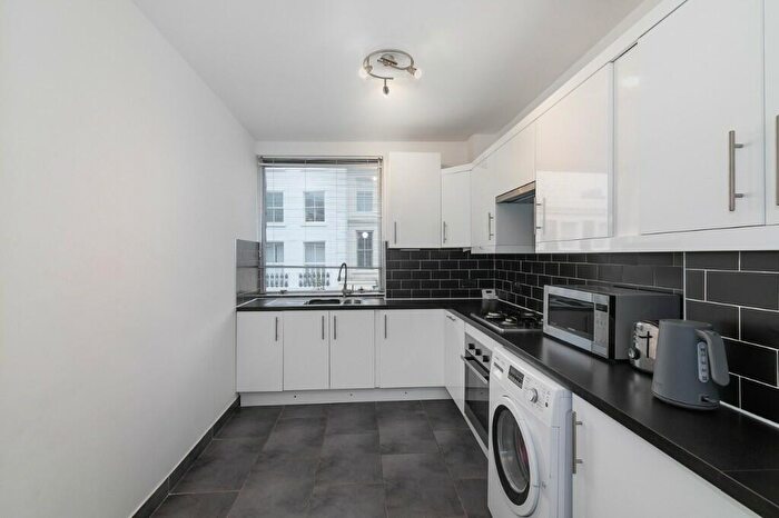 2 Bedroom Apartment To Rent In Greville Place, London, NW6
