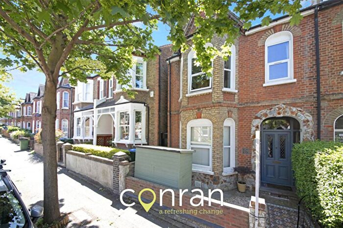 4 Bedroom End Of Terrace House To Rent In Elliscombe Road, Charlton, London, SE7