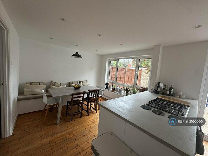 3 Bedroom Semi-Detached House To Rent In Britannia Road, Surbiton, KT5