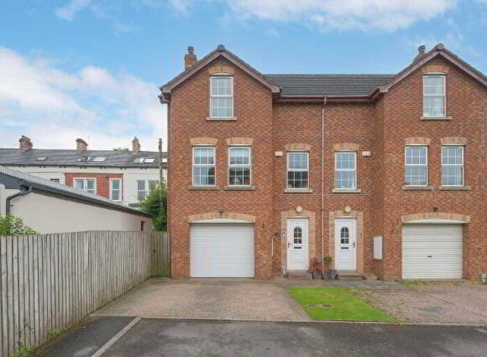 3 Bedroom TownHouse For Sale In Church Hill, Holywood, BT18