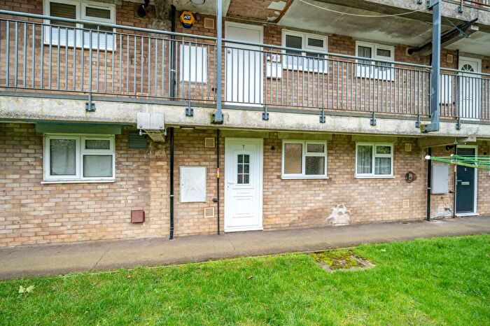 1 Bedroom Maisonette For Sale In Waveney, Hemel Hempstead, HP2