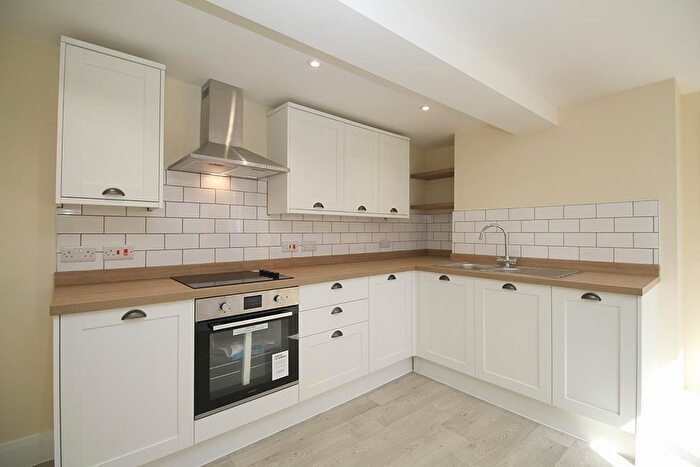 3 Bedroom Maisonette To Rent In High Street, Loughborough, LE11
