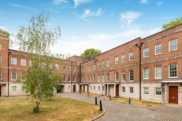 2 Bedroom Flat To Rent In Jewel Square, Wapping, E1W