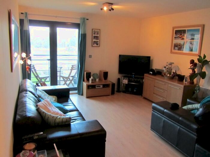 1 Bedroom Apartment To Rent In Galleon Way, Cardiff, CF10