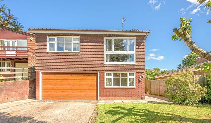 3 Bedroom Detached House For Sale In Northway, Sedgley, DY3