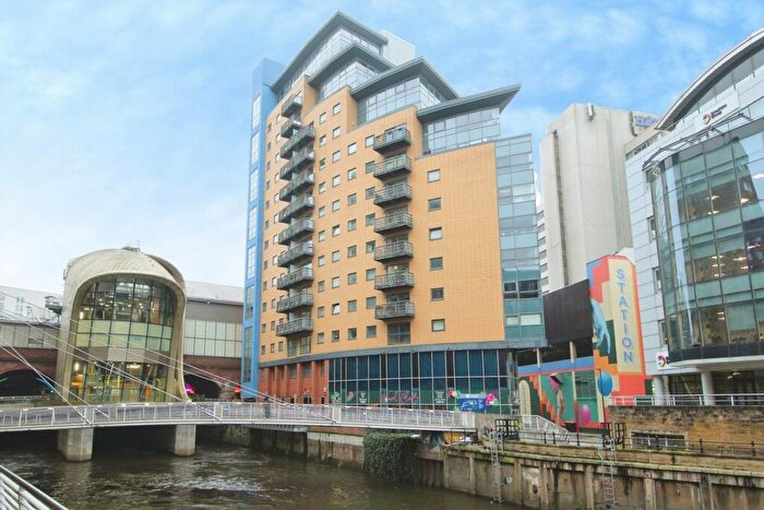 2 Bedroom Apartment For Sale In Little Neville Street, Leeds, LS1