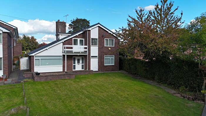 4 Bedroom Detached House For Sale In Upton Lane, Upton, CH2