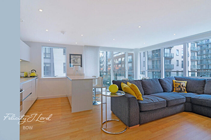 2 Bedroom Apartment To Rent In Yeo Street, London, E3