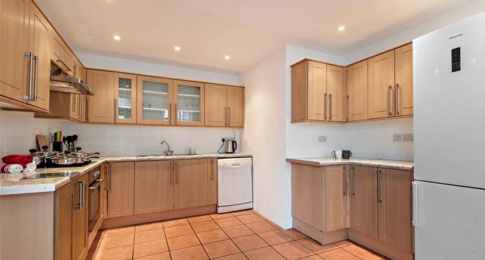 5 Bedroom Property To Rent In Park Road, London, NW8