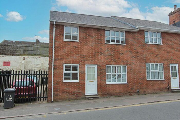 2 Bedroom House To Rent In Old Road, Leighton Buzzard, LU7