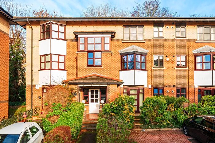 2 Bedroom Flat To Rent In Celestial Gardens, London, SE13