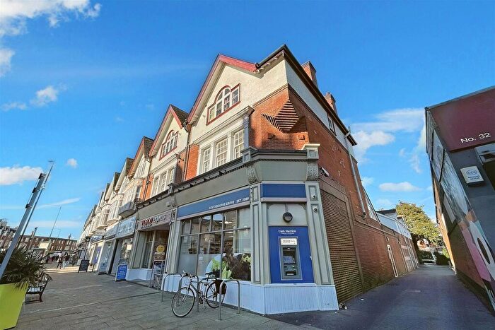 2 Bedroom Flat To Rent In Southbourne, BH6