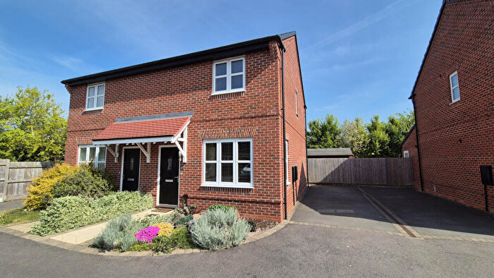 2 Bedroom Semi-Detached House For Sale In Bishop Drive, Long Itchington, CV47