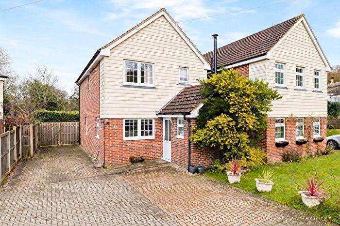 3 Bedroom Detached House For Sale In Canterbury Road, Lydden, Dover, CT15