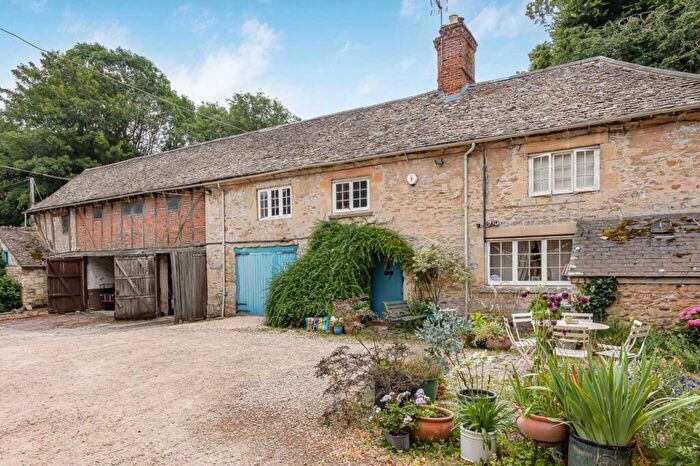 Studio To Rent In Denton, Denton House, OX44