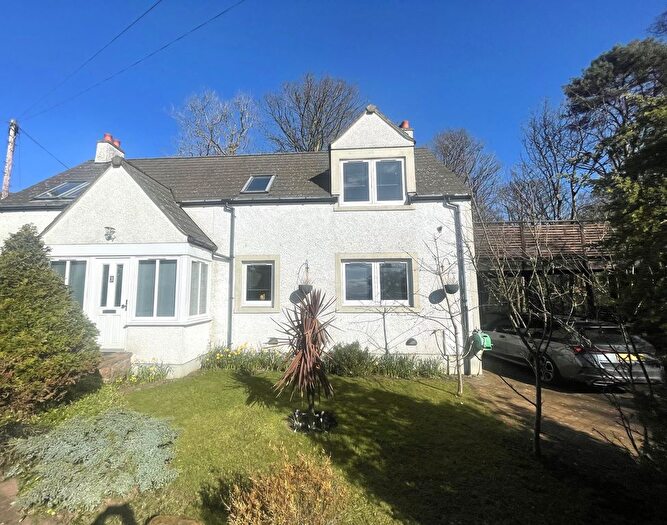 4 Bedroom Detached House For Sale In The Courtyard, Crosbie Mains, West Kilbride, KA23