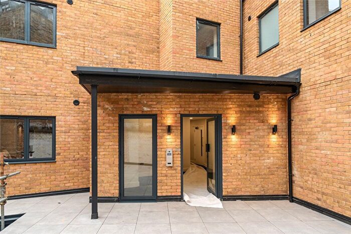 1 Bedroom Flat For Sale In Stamford Road, London, N1