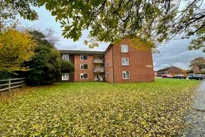 2 Bedroom Flat To Rent In Sandiford Crescent; TF10