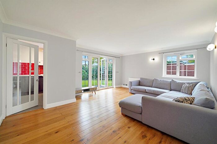 2 Bedroom Apartment To Rent In Wembley Park Drive, Wembley, HA9