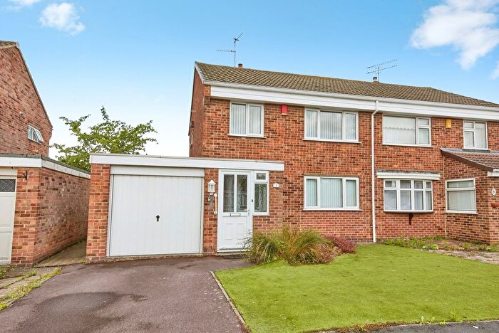 3 Bedroom Semi Detached House For Sale In Tay Close, Stenson Fields, Derby, Derbyshire, DE24