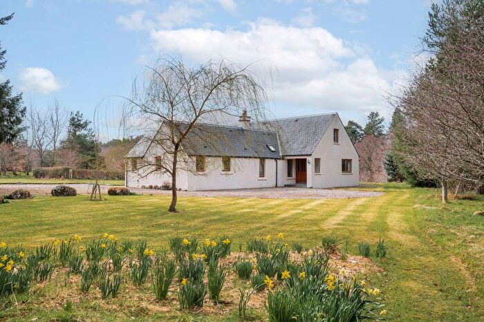 4 Bedroom Detached House For Sale In Nethy Bridge, Highland, PH25