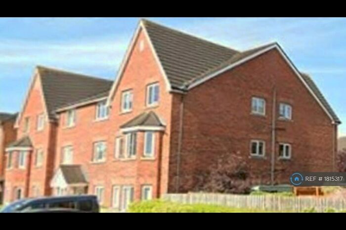 2 Bedroom Flat To Rent In Stanningley, Pudsey, LS28