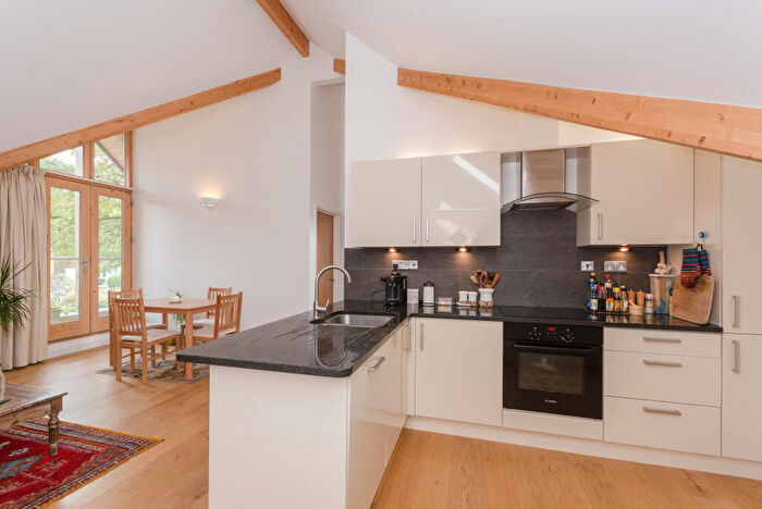 2 Bedroom Flat To Rent In Linkside Avenue, Oxford, OX2