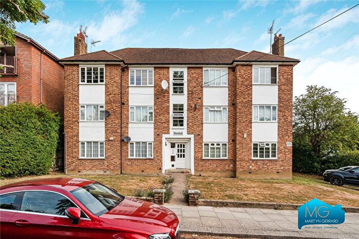 1 Bedroom Flat To Rent In Fernhall, Friern Park, North Finchley, N12
