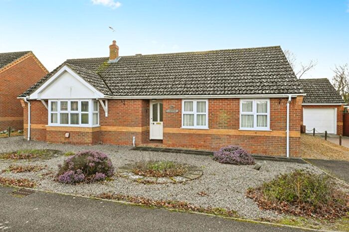 3 Bedroom Detached Bungalow For Sale In Greenwich Close, Downham Market, PE38