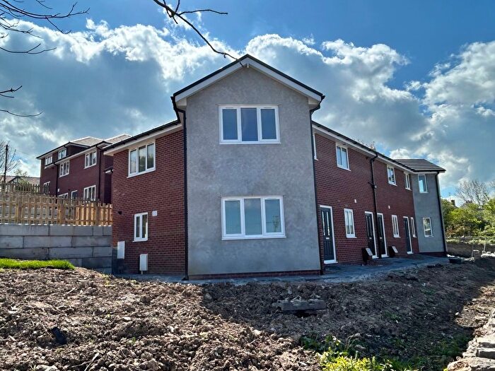 2 Bedroom Flat For Sale In Endsleigh Road, Old Colwyn, LL29