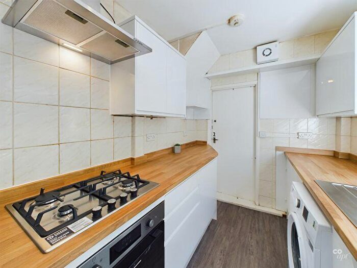 5 Bedroom Detached House To Rent In The Avenue, Brighton, BN2