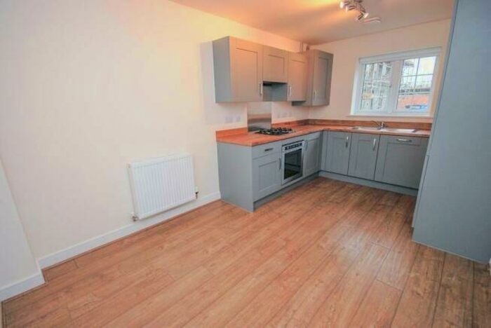 3 Bedroom Semi-Detached House To Rent In Harrowell Close, Cawston, Rugby, Warwickshire, CV23