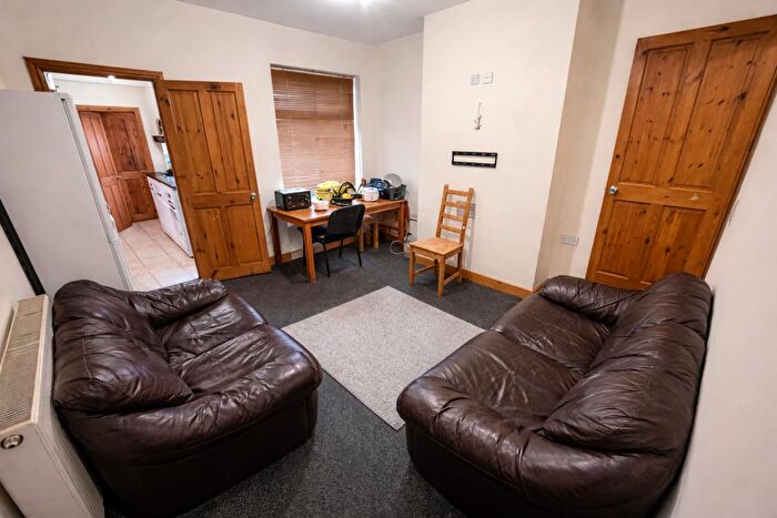 3 Bedroom Terraced House To Rent In Leopold Road, Leicester, LE2