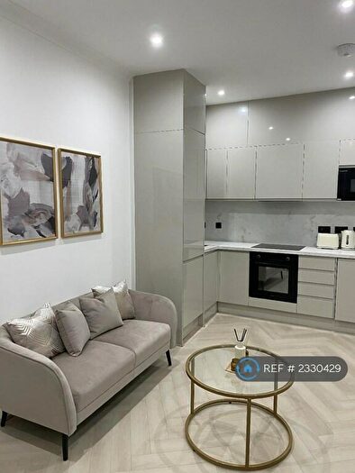 2 Bedroom Flat To Rent In Chichele Road, London, NW2