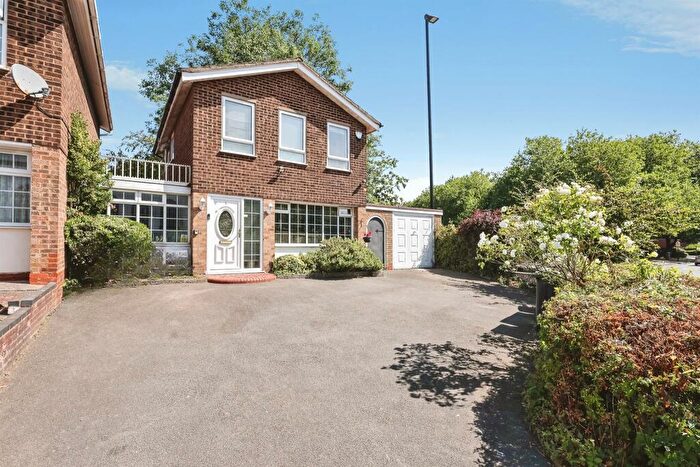 3 Bedroom Semi-Detached House For Sale In Reservoir Road, Edgbaston, Birmingham, B16