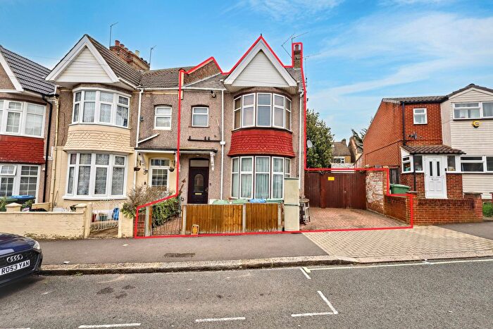 2 Bedroom Property For Sale In Amp; A Fernbank Avenue, Wembley, Greater London, HA0