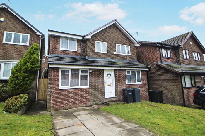 5 Bedroom Detached House For Sale In The Croft, Hadfield, Glossop, Derbyshire, SK13