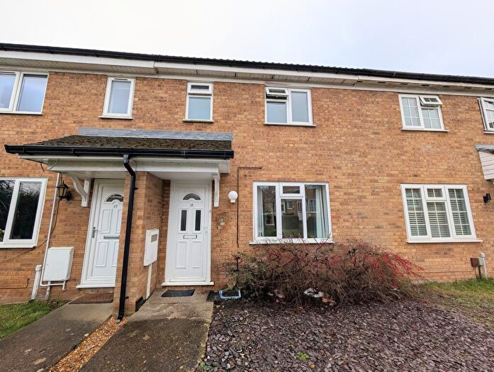 3 Bedroom Terraced House To Rent In Brambleside Court, Kettering, NN16